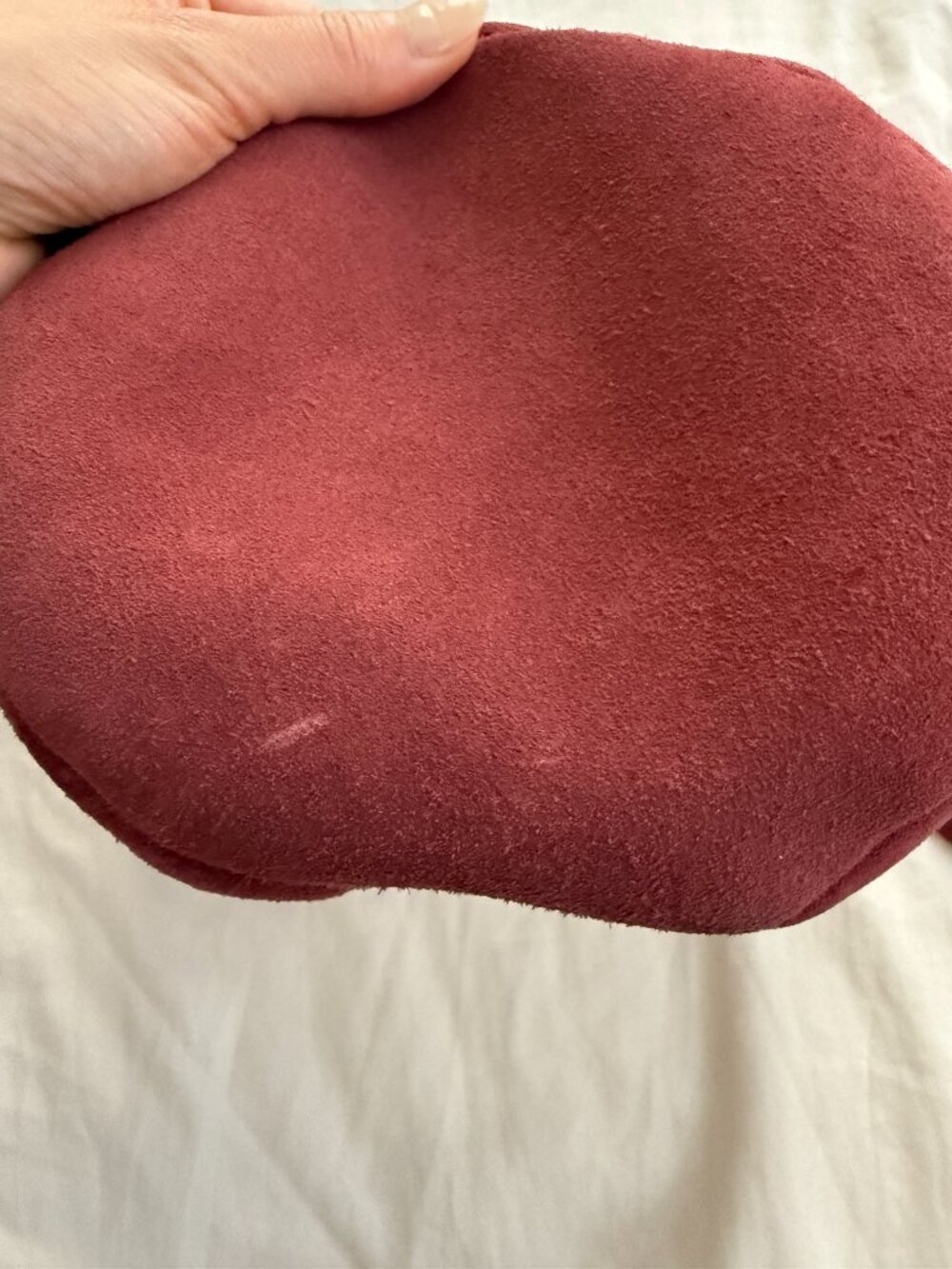Portland Leather Devan Bag in Red Panda - Picture 5 of 7